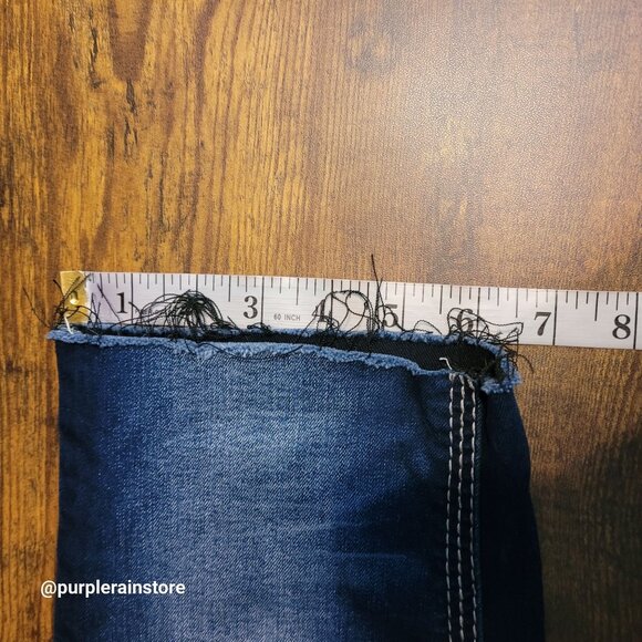 Ariya Bermuda Shorts 5/6 Lanai Cut Off Embellished Button Flap Dark Wash Stretch - Picture 10 of 12